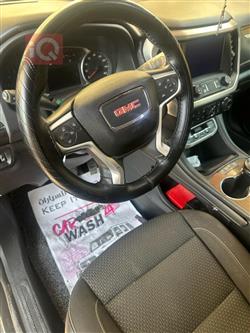 جي ام سي اكاديا